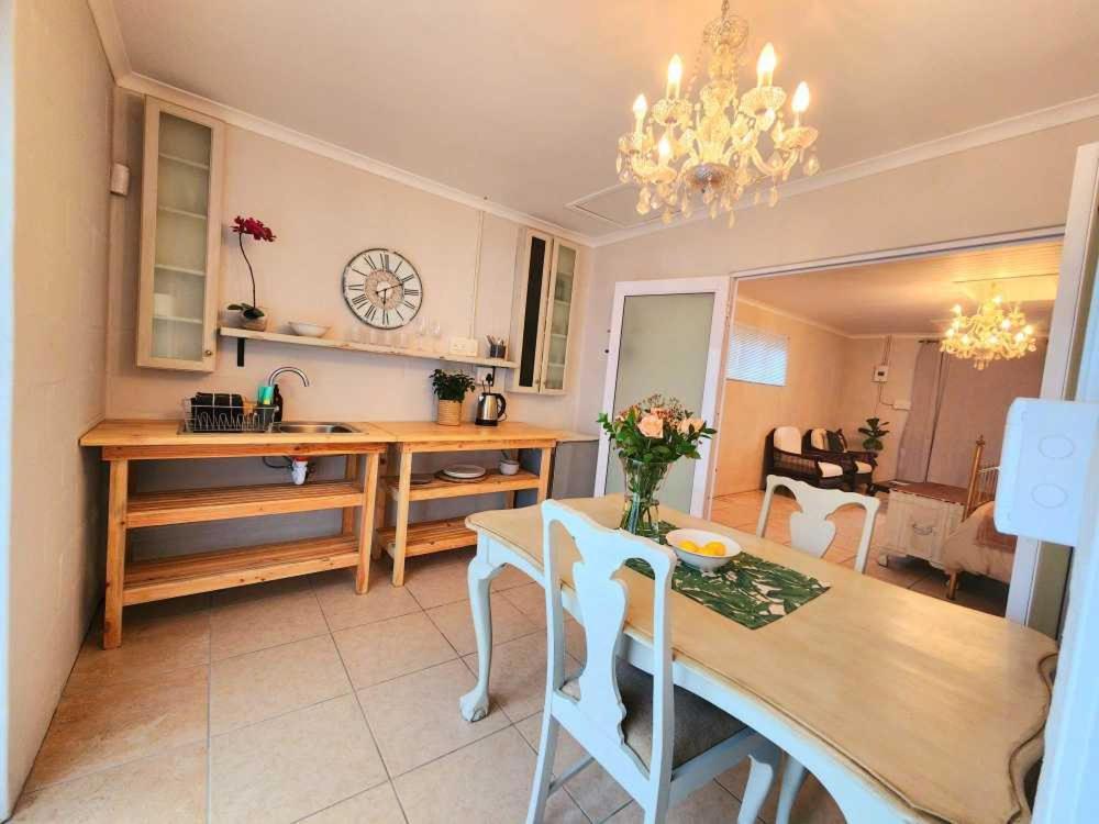 Is Not The Post Office Apartment Riebeek-Kasteel